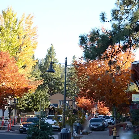 Big Bear Village Lodge-2